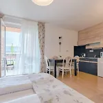 Apartment Fortuna 7 *