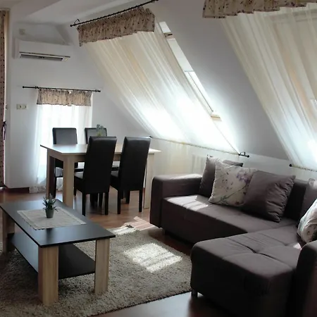 Apartament Fortuna 7 Héviz